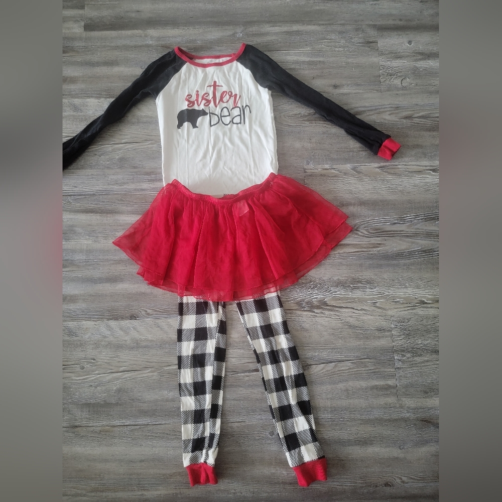 GIRLS Dreamlife Sister Bear Christmas Pajamas Size 8